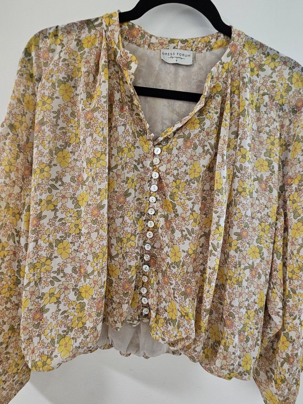 Dress Forum Yellow and Pink Floral Button-Front Blouse